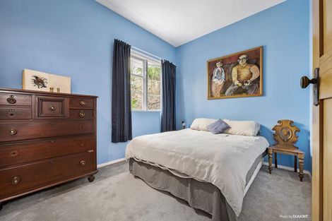 Photo of property in 19 Scarborough Terrace, Mount Victoria, Wellington, 6011