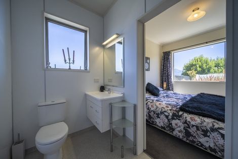 Photo of property in 40 Pukutahi Drive, Te Anau, 9600