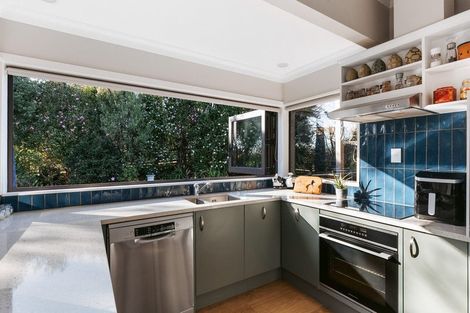 Photo of property in 1 Ruamoana Place, Omokoroa, 3114