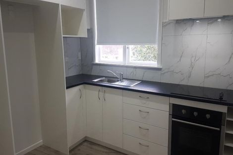 Photo of property in 34 Sutherland Road, Point Chevalier, Auckland, 1025