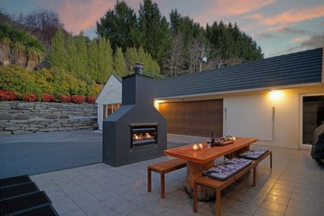 Photo of property in 714 Lake Hayes-arrow Junction Highway, Lake Hayes, Queenstown, 9371