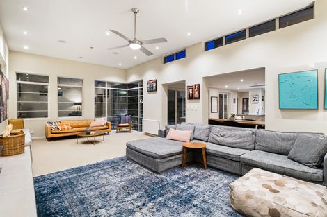 Photo of property in 24 Royal Terrace, Dunedin Central, Dunedin, 9016