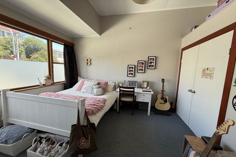 Photo of property in 59 Pirie Street, Mount Victoria, Wellington, 6011