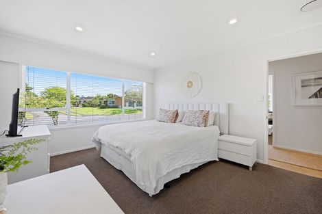 Photo of property in 46 Luton Avenue, Sunnyhills, Auckland, 2010