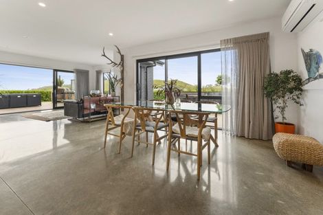 Photo of property in 17 Huntaway Close, Stoke, Nelson, 7011