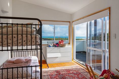 Photo of property in 16 Tui Street, Ahipara, Kaitaia, 0481