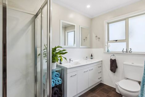 Photo of property in 23 Chester Street, Levin, 5510