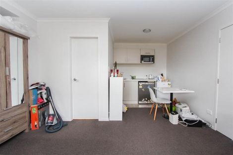 Photo of property in 4/28 Hunter Street, Hamilton Lake, Hamilton, 3204