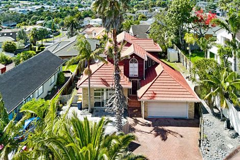 Photo of property in 10 San Fernando Way, Henderson, Auckland, 0612