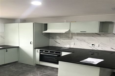 Photo of property in 2 Miles Avenue, Papatoetoe, Auckland, 2025