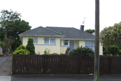 Photo of property in 52 Torino Street, Point England, Auckland, 1072