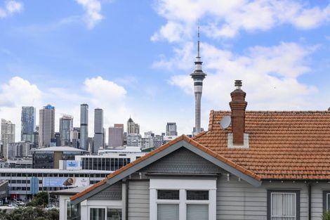 Photo of property in 4a Harbour Street, Saint Marys Bay, Auckland, 1011