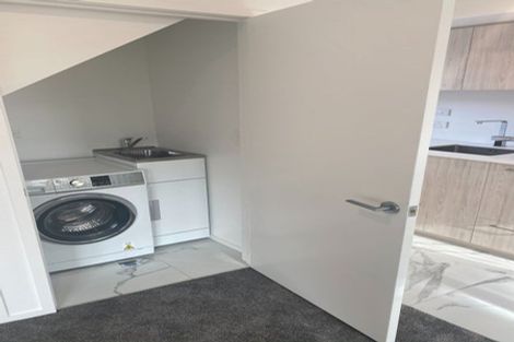 Photo of property in 8/25 Hargest Crescent, Sydenham, Christchurch, 8023