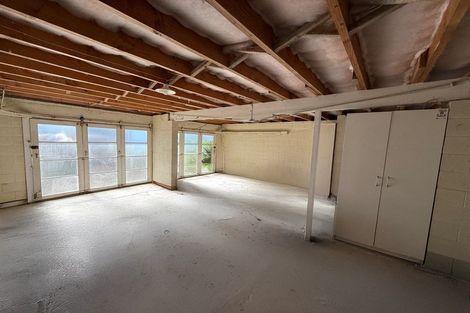 Photo of property in 11 Terry Street, Blockhouse Bay, Auckland, 0600