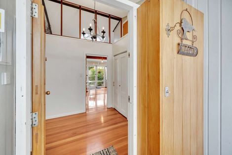Photo of property in 42 Church Road, Taradale, Napier, 4112