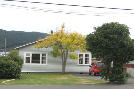 Photo of property in 47a Palmer Crescent, Silverstream, Upper Hutt, 5019