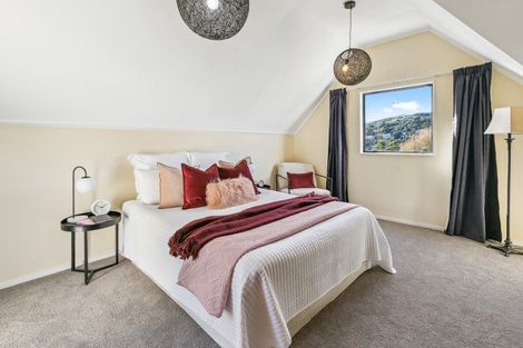 Photo of property in 107 Main Road, Tawa, Wellington, 5028