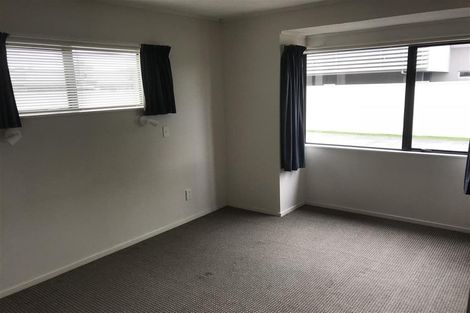 Photo of property in 2/10 Lee Road, Taradale, Napier, 4112