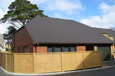 Photo of property in 21 Futuna Close, Karori, Wellington, 6012