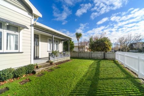 Photo of property in 22 Ngaio Street, West End, Palmerston North, 4412