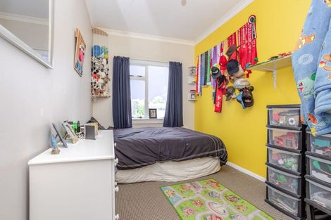 Photo of property in 15 Neptune Street, Dannevirke, 4930