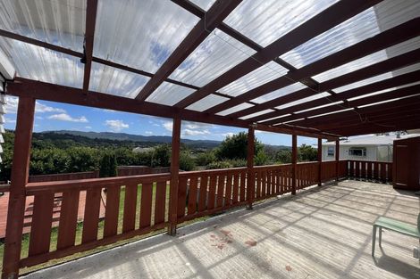 Photo of property in 11 Autumn Avenue, Glen Eden, Auckland, 0602