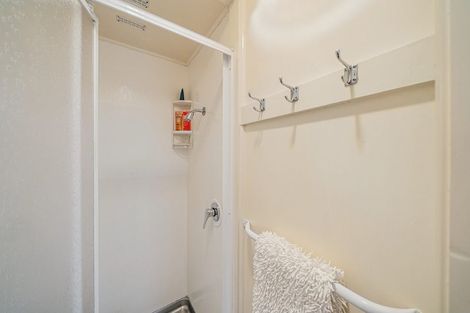 Photo of property in 17 Deller Grove, Silverstream, Upper Hutt, 5019