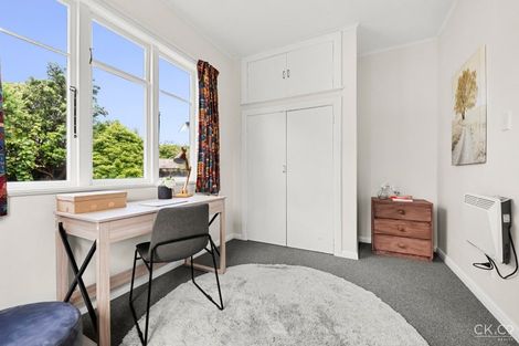 Photo of property in 30 Ludlam Crescent, Woburn, Lower Hutt, 5010