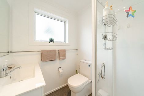 Photo of property in 120 Kings Crescent, Hutt Central, Lower Hutt, 5010