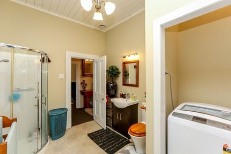 Photo of property in 21 Harriet Place, Whalers Gate, New Plymouth, 4310
