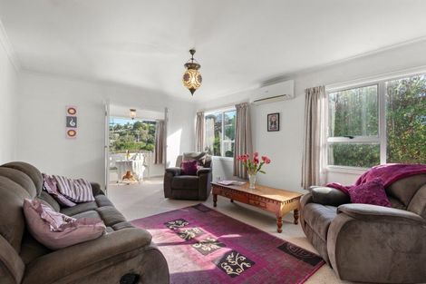 Photo of property in 2 Queen Street, Brighton, Dunedin, 9035