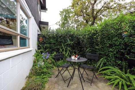 Photo of property in 2/205 Knight Street, Hastings, 4122