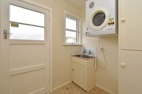 Photo of property in 54 Hounslow Street, Ilam, Christchurch, 8041