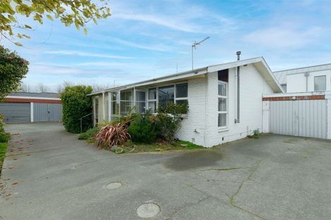 Photo of property in 3/27 Oxley Avenue, St Albans, Christchurch, 8014