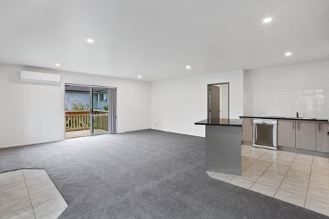 Photo of property in 8 Vino Cina Heights, Ranui, Auckland, 0612