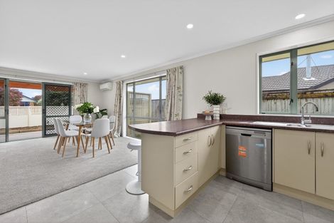 Photo of property in 42 Brooklyn Heights Drive, Kelvin Grove, Palmerston North, 4414