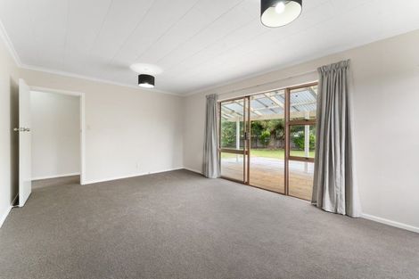 Photo of property in 57 Martin Road, Paraparaumu Beach, Paraparaumu, 5032