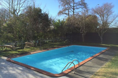 Photo of property in 65 Havelock Road, Havelock North, 4130