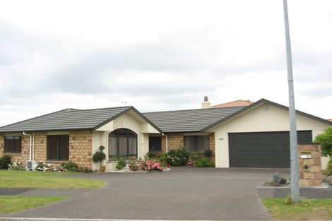 Photo of property in 12 Premila Drive, Pukekohe, 2120