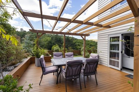 Photo of property in 51 Te Puia Drive, Aotea, Porirua, 5024