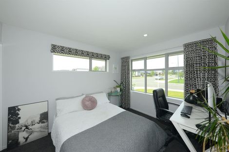 Photo of property in 2 Robb Place, Kaiapoi, 7630