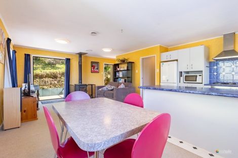 Photo of property in 7 Westra View, Tawa, Wellington, 5028