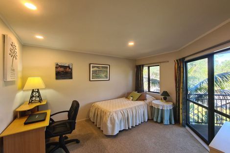 Photo of property in 20 Pagitt Street, Coromandel, 3506