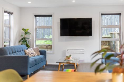 Photo of property in 122a Main Road, Titahi Bay, Porirua, 5022