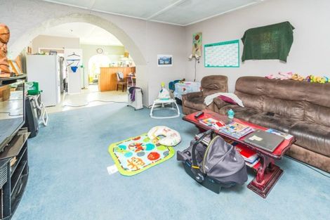 Photo of property in 150 Karaka Street, Castlecliff, Whanganui, 4501