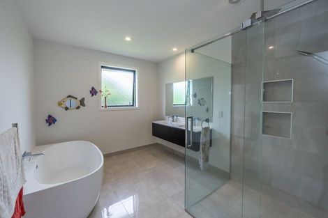 Photo of property in 16 Broomleigh Drive, Rolleston, 7615