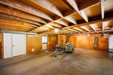 Photo of property in 124 Pahiatua Aokautere Road, Aokautere, Palmerston North, 4471