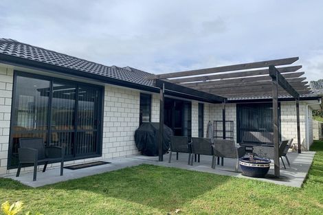 Photo of property in 19 Ballintoy Park Drive, Welcome Bay, Tauranga, 3175