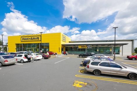 Photo of property in 2 Braeburn Place, Takanini, 2112