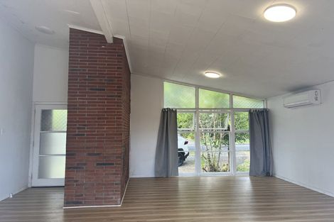 Photo of property in 11 Autumn Avenue, Glen Eden, Auckland, 0602